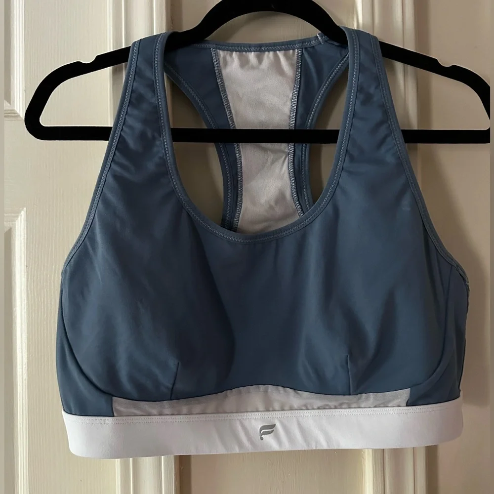 Fabletics Workout Set - Picture 1 of 4